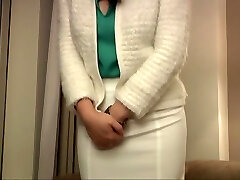 Cornea Giapponese puttana Maika Asai in Folle cougar, handjobs video JAV