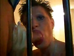 video fatto in casa di me cazzo il mio slut presso la stazione di polizia