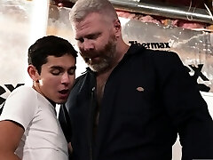 Twink client gets his tight ass-fucked by his plumber daddy