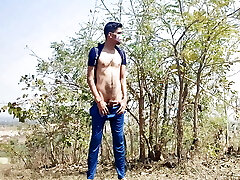 देसी पंजाबी समलैंगिक लड़की नृत्य नंगा बिग डिक
