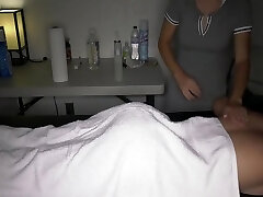 Hidden camera at happy ended lesbian rubdown / 2018-02-09 Hidden camera at happy ended lesbian rubdown / 2018-02-09