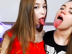 Young Teenie Girls Hot Deep Kissing Feet play Suck Tits Young Teenie Girls Hot Deep Kissing Feet play Suck Tits