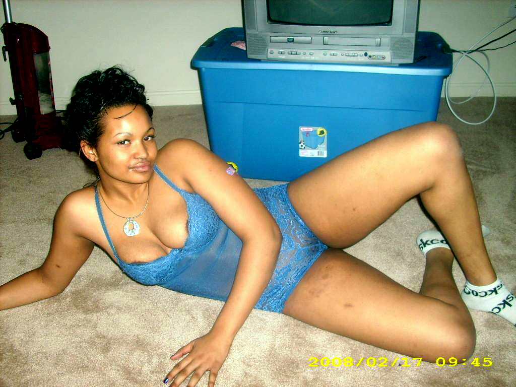 Amateur pictures of mature black sluts