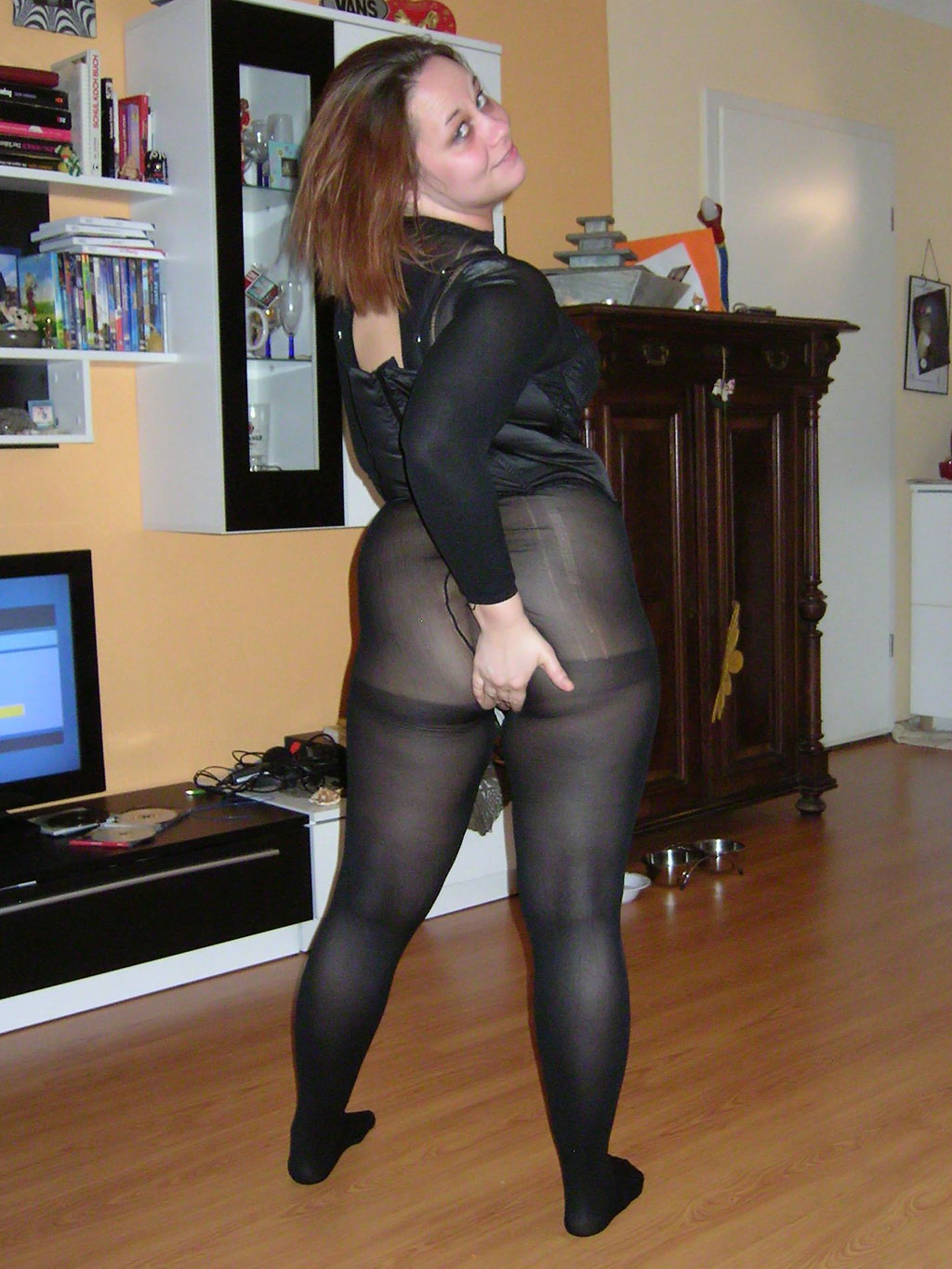 Chubby in tights