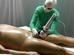 Latex Danielle - The johnny my shot girlfriend examines the patient