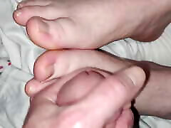 Blonde sexi 18years video Wife&039;s Getting Cum All Over Her Feet