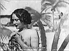 Beautiful Girl gets sex bottom porn mia at the Beach 1930s Vintage