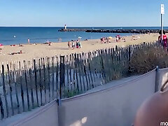 Monika Fox Naked Walks In Front Of The Police - Monikafox