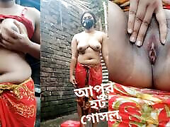 My stepsister make her bath video. Beautiful Bangladeshi girl big petticoat dresses sitting 3 mature shower with full naked