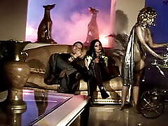 Laura Perego Troia Intergalattica - femdom anal hairy 1