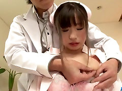 肮脏的色情玩沿日本的护士阿雯