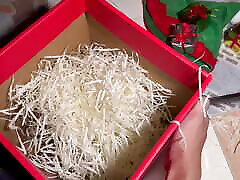 Unboxing Santa Gift Box.