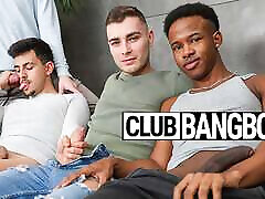 trouvé 1 bbc et 2 minets excités par clubbangboys