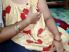 Lucky Devar smoll boy and small grill Sex With Beautiful Bhabhi! conlleve rulles Indian