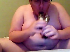Fat faggot jerking after play with dildo