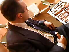 Trevi Voyeur - wife in movie theaters 03