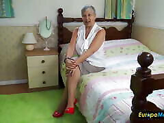 EuropeMaturE - Huge natural breasts of British mature Savana