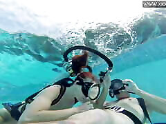 Minnie Manga being fucked in the pool