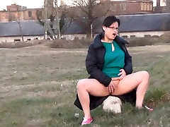 GERMAN CHUBBY WIFE NEEDS YOUNG COCK