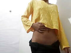 Desi boss empolye girl shows body and her Fresh virgine pussy