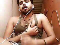 I am watching a Rap bengali sexyvideo that is my first time and feel the every moment.