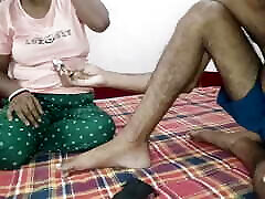 Maidam ka nipple piercing.sexy feel deta hai Nipple piercing video
