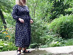 Mother-in-law never refuses me the pleasure of holding my dick