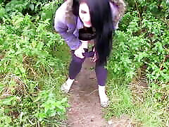 Picked up xxx kalami pissing outdoors