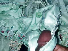 Satin silk handjob porn - Bhabhi saree handjob and cum 129