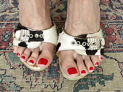 T-pads and Wooden Mules
