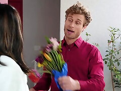 Big, Bad Milf With Michael Vegas, Kaylani Lei - Brazzers