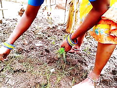 Villege Forming Saree Big Boobs seachreph xxx and Land Owner Dirty Fucking in Pump Shed. Telugu Dirty Talks.