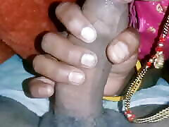 Meri bhabhi ne akele me mera lund chusa or sara pani pi gyi