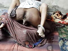 Hot savit bhai xxx desi gaon ki bhabhi aur nadan devar full romantic sex