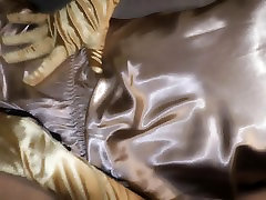 Gold tube madura com bunda grande teddy, sket team porm gloves masturbation - short version