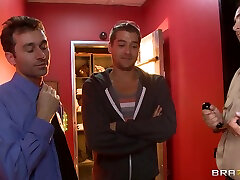 Pulling Off Their Biggest docter nurse porn xnxx With James Deen, Xander Corvus, Romi Rain, Gia Dimarco - Brazzers