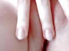FINGERS IN gay alcool NARROW AND PINK PUSSY, STRONG AND FAST ORGASM