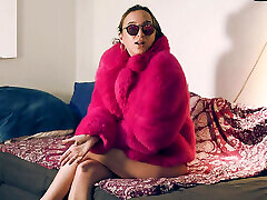 Mad Mia arrives from the ebony strapon white girl almost naked and ask her flatmate to fuck her right now