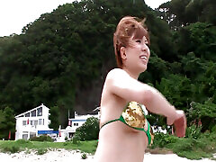 Beautiful and seductive geisha loves to suck cock Uncensored