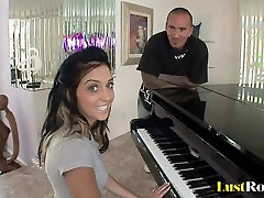 After a piano fuck with harder sound Stephanie Cane gets satisfied