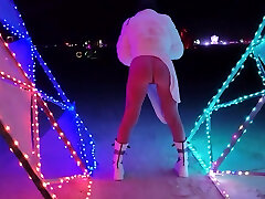 Kinky teen Averye gets pounded out in public POV