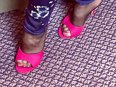 Mrs Mature busty mature salad wearing her stinky old black work tights