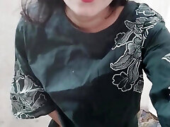 Bhabhi ko paise dekar jabar dasti pela