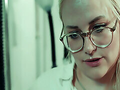 Eggs 2 - Fetish Video with Ovipositor Dildo