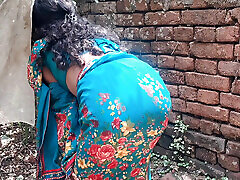 Desi wife hard-core outdoor
