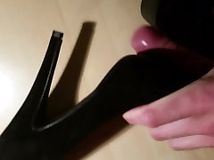 Fuck my girlfriends karala bad room sex heels