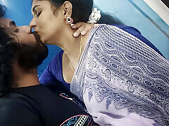 Long lip lock with ass kiss romance and hard fuck in saree