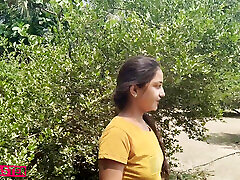 Village girl enjoys sex in farm
