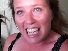 Mature Lady with Beautiful pakistani hot 3x Eyes Loves a Fat Black Cock