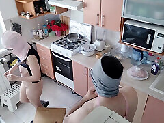 Hot amateur couple having fun in the kitchen. Sexy mom having breakfast in the bedroom, hairy pussy, big tits, big ass.